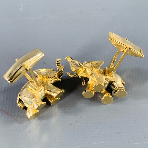 VINTAGE Gold Elephants Metal Cuff Links - Picture 2 of 3